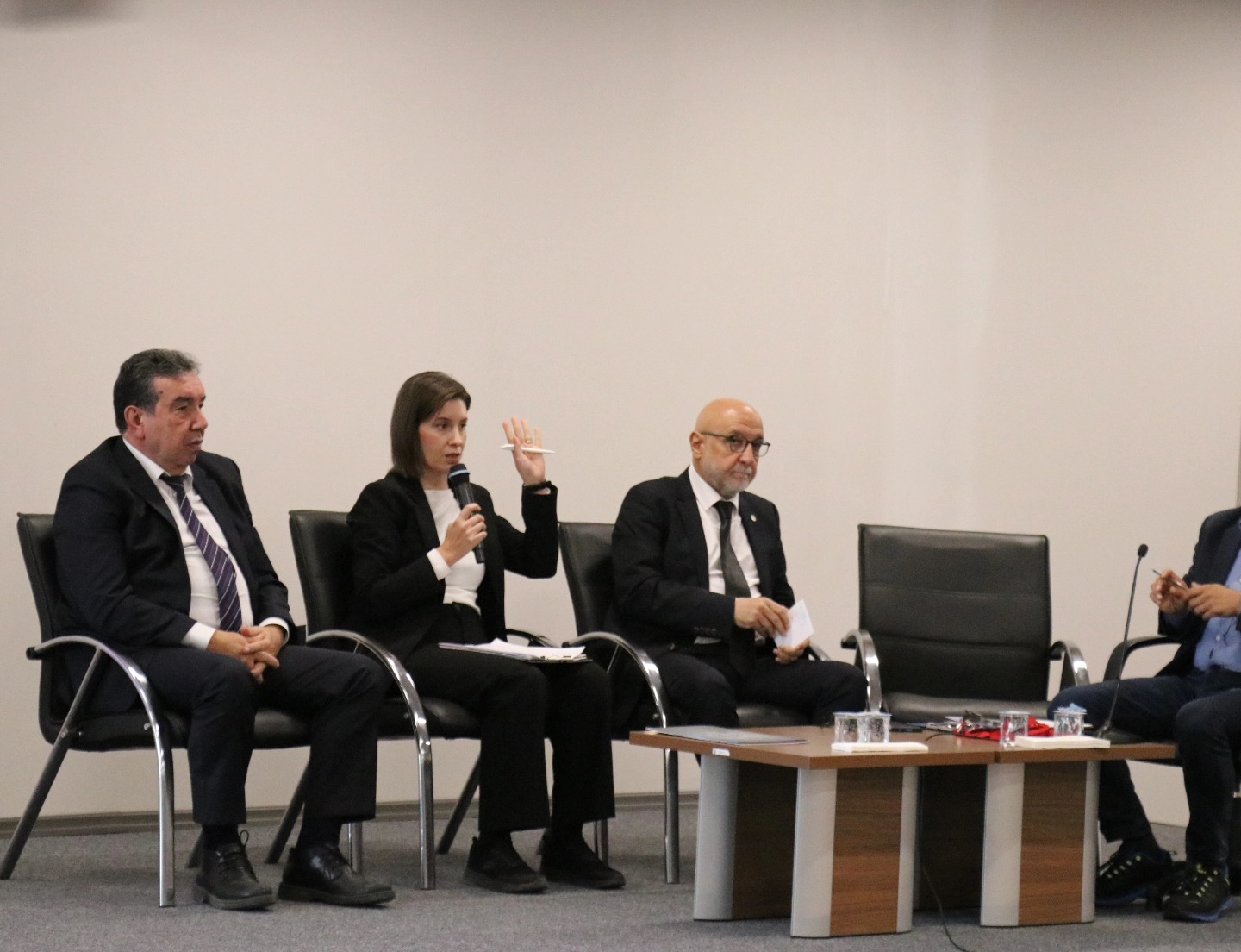 ÇANAKKALE AMATÖR SPORLARININ GELECEĞİ ÇALIŞTAYI GERÇEKLEŞTİRİLDİ